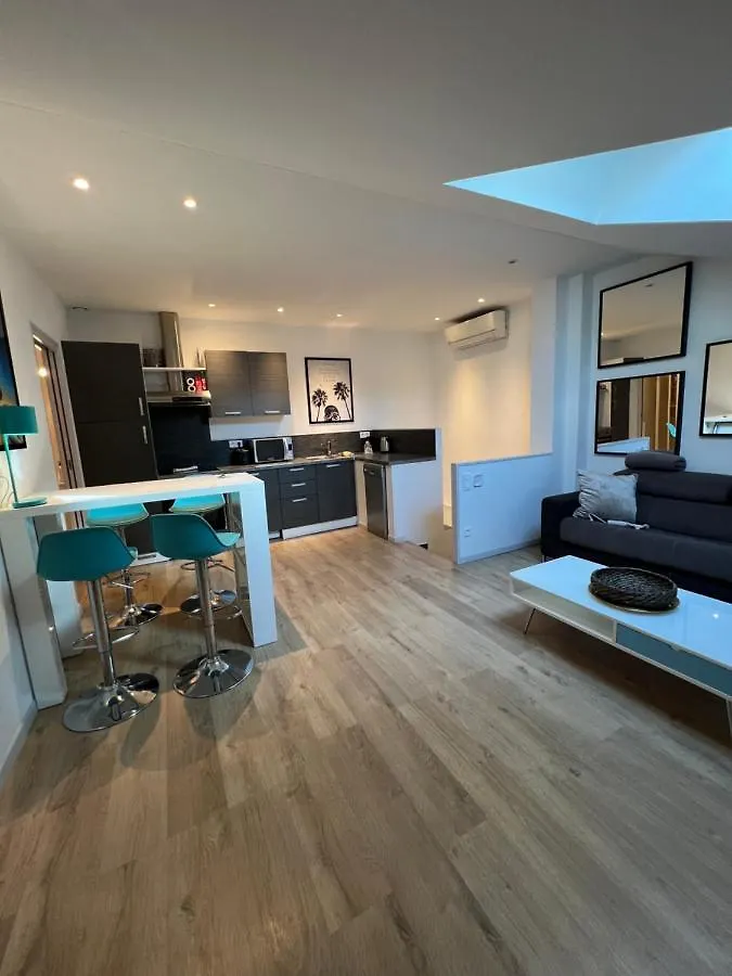 Teisseire Accomodations Cannes 0*,