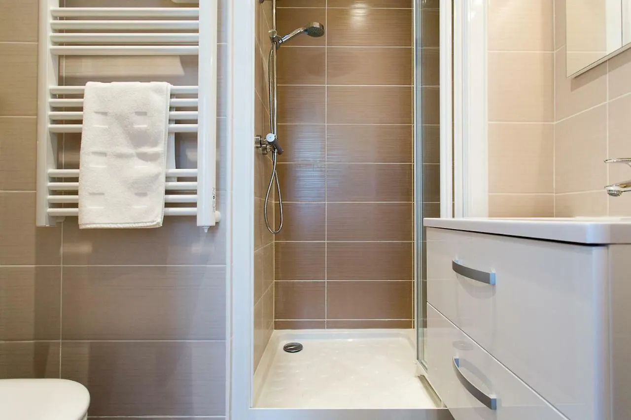 Apartamento Teisseire Accomodations Cannes Francia