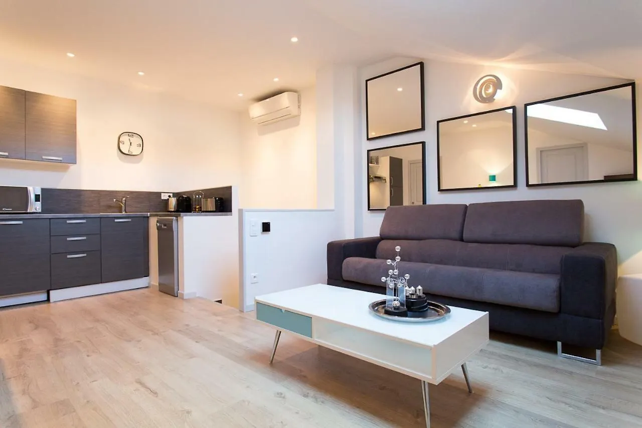 Teisseire Accomodations Cannes Apartamento